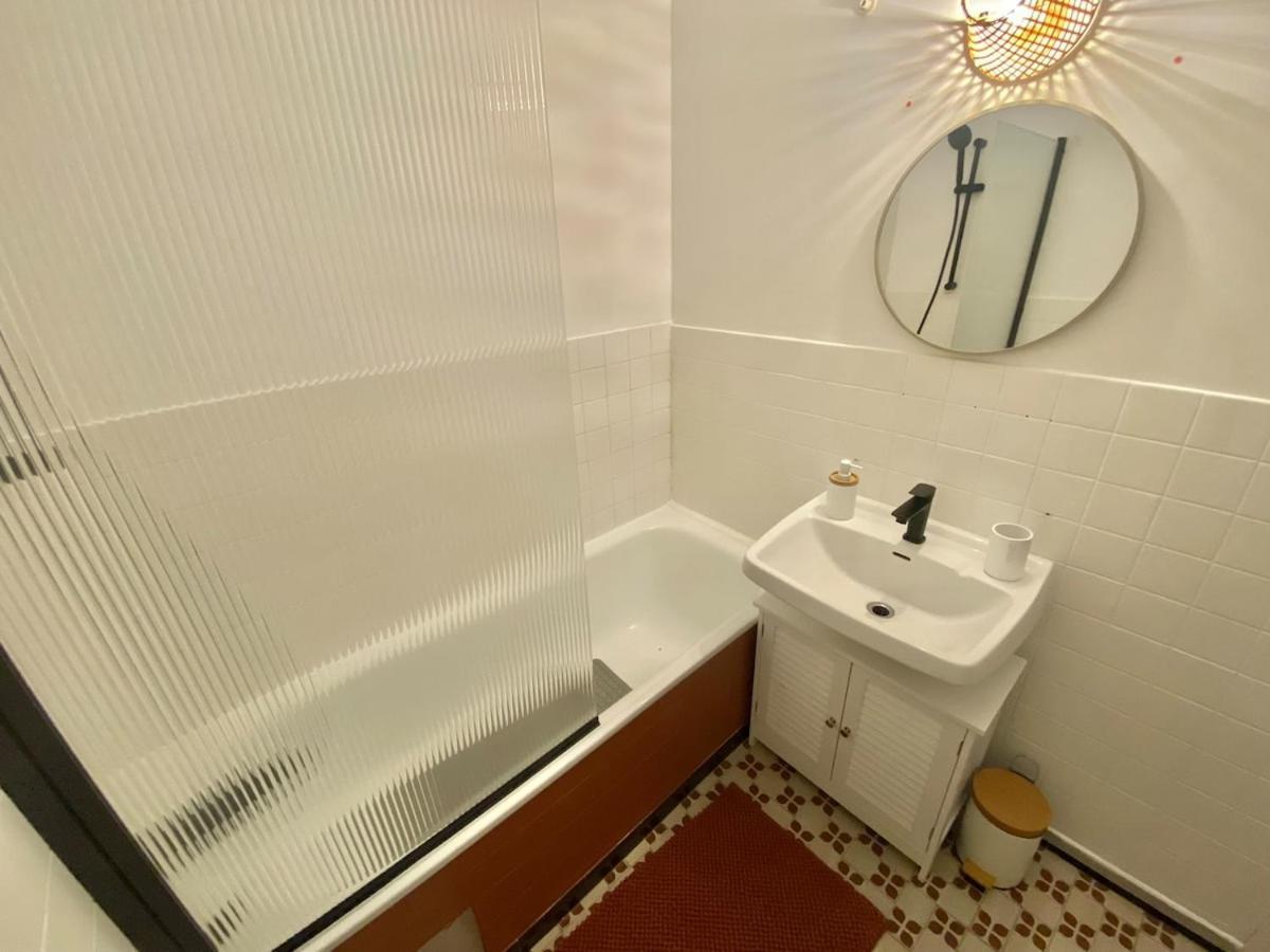 6-people Floor Appart, Calm, Metro Apartment *